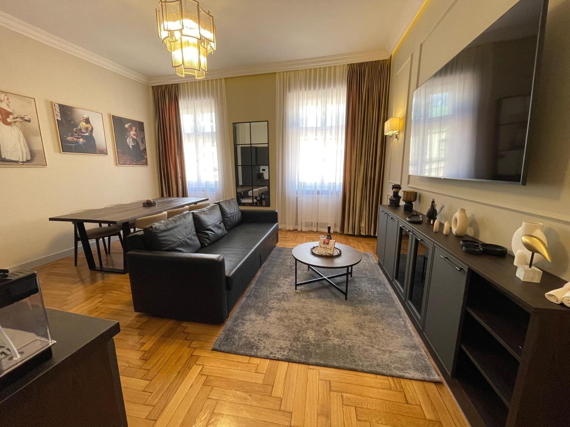 Crown Pearl - Wonderful Apartment, 110Scm, 4 Rooms Krakow Exterior photo